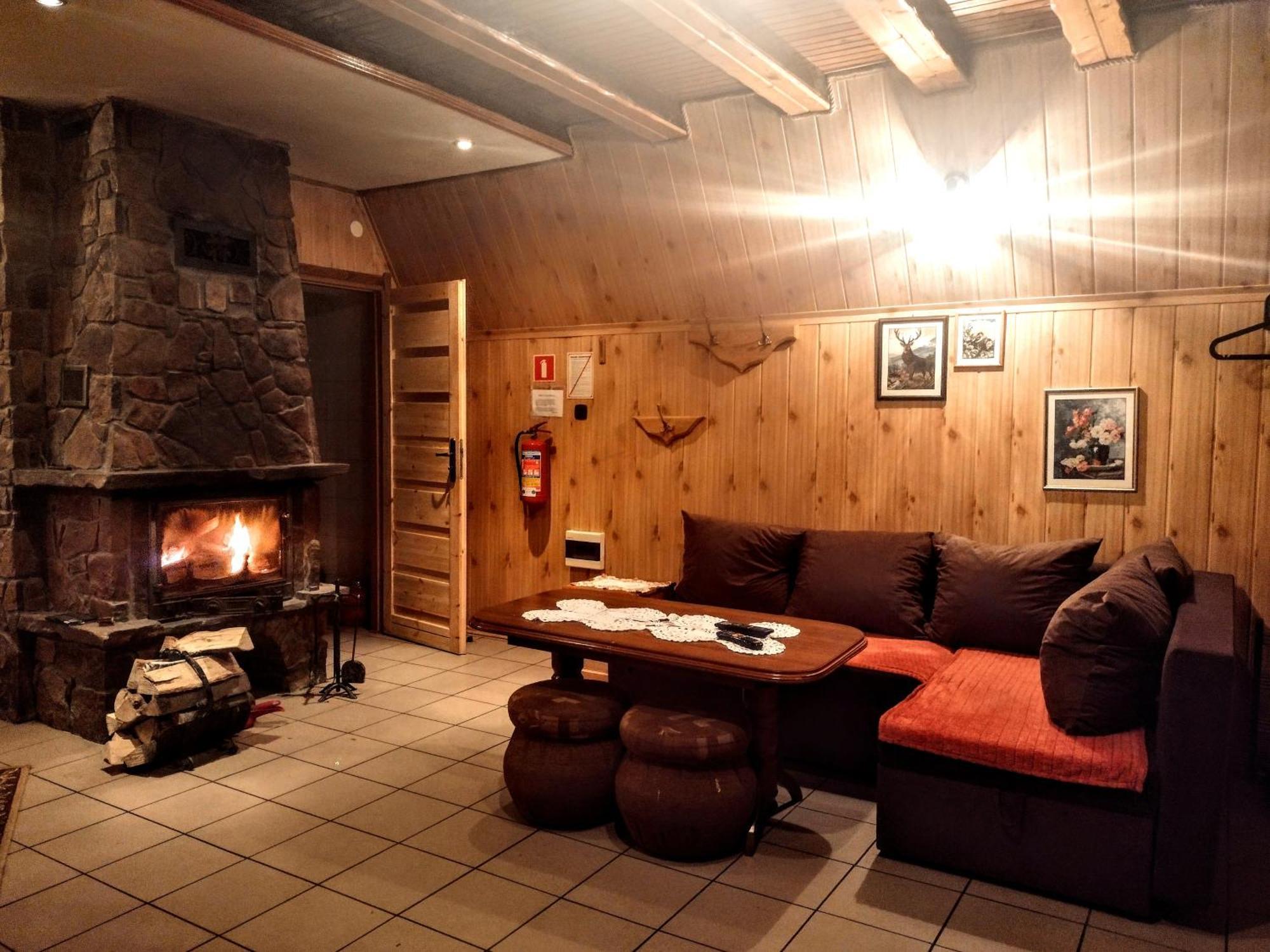 Domki Pod Skalka Baligród Exterior foto